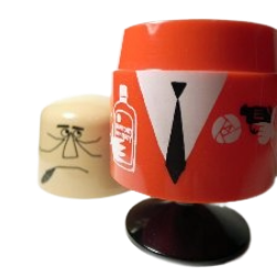 アンクルトリス爪楊枝入れ開けたところ